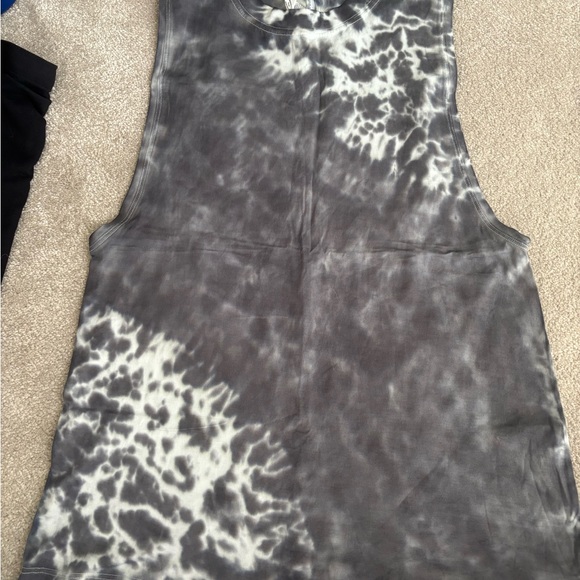 lululemon athletica Tops - Lululemon All Yours Tank *Tie Dye
Marmoleado Tie Dye Graphite Grey size 2 NWOT